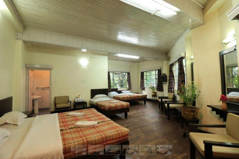 Darjeeling Tourist Lodge Exterior photo